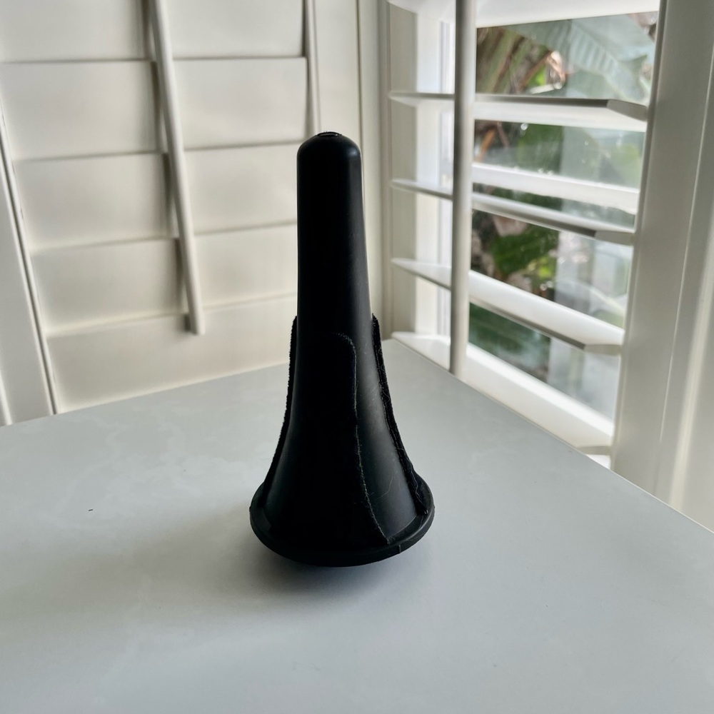Clarinet stand
